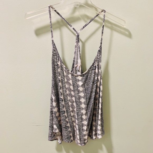 Anthropologie Tops - Anthropologie Ecoté Razorback Tank Top